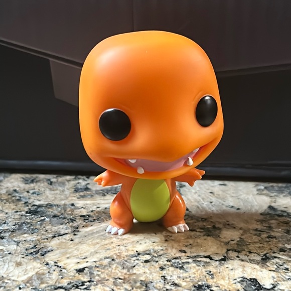 Funko POP! Charmander - Picture 1 of 2